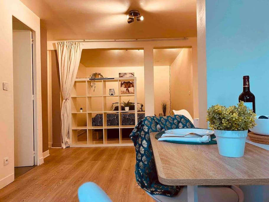 Appartement Cosy Au Calme A 20 Min De Paris Villejuif Exterior photo