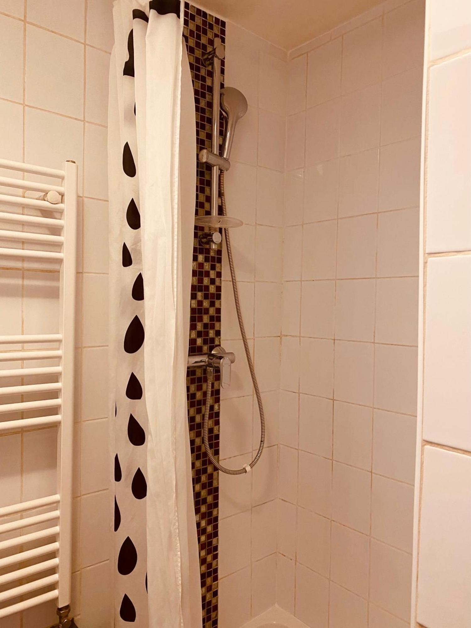 Appartement Cosy Au Calme A 20 Min De Paris Villejuif Exterior photo